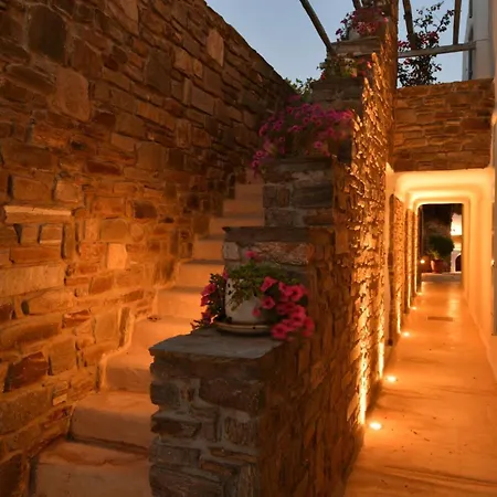 Delion, Parikia (Paros)